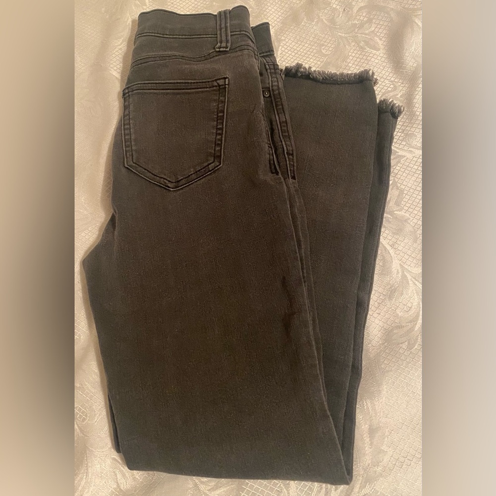 Girls Size 10 Revery Kids Ankle Skinny Jeans.